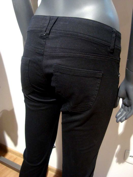 Czarne Proste Jeansowe Spodnie S