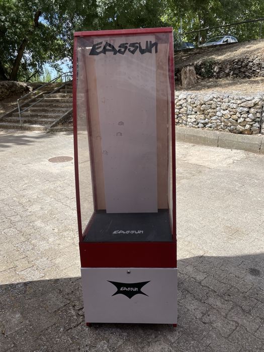Expositor Eassun