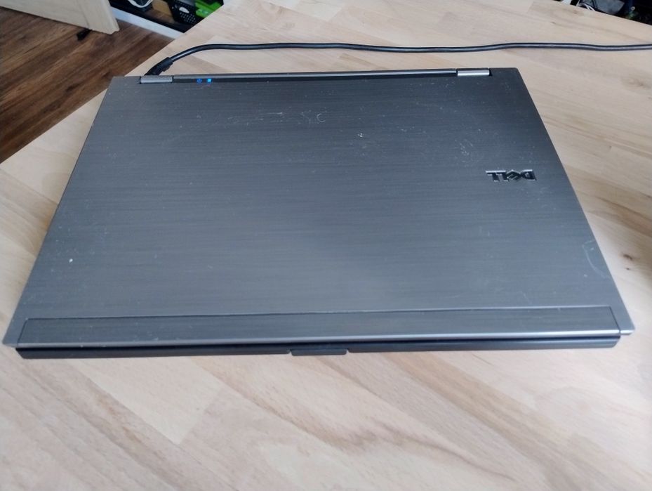 Laptop i5 DELL LATITUDE E6410 Alu Ram 4g GSM  WIN 10 HOME PRO