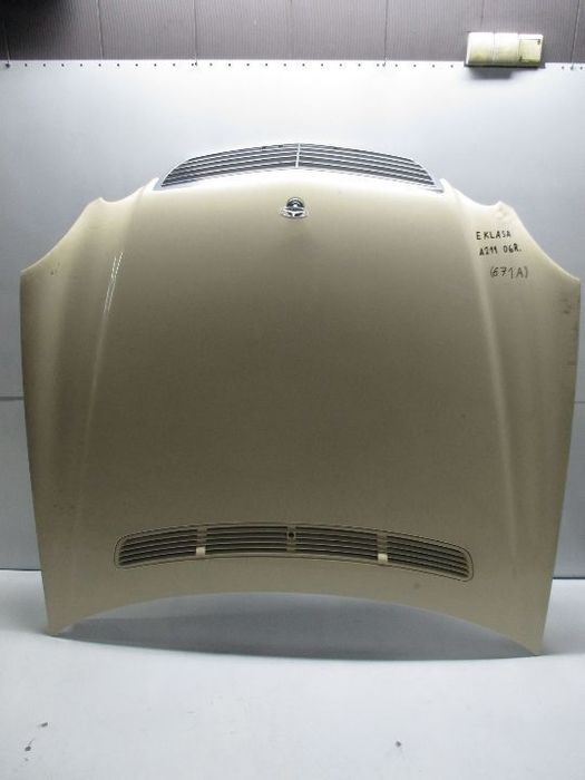 Mercedes  E Klasa W211 06R MASKA