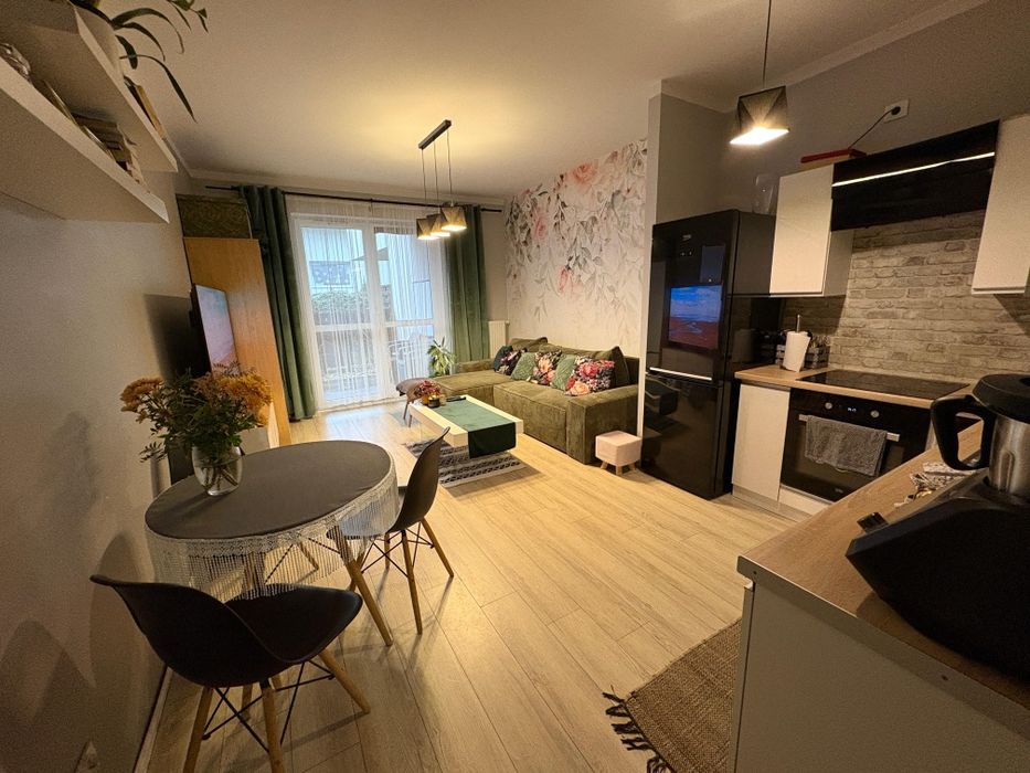 Wynajmę mieszkanie 40m2 z ogródkiem 12m2 od 1 stycznia