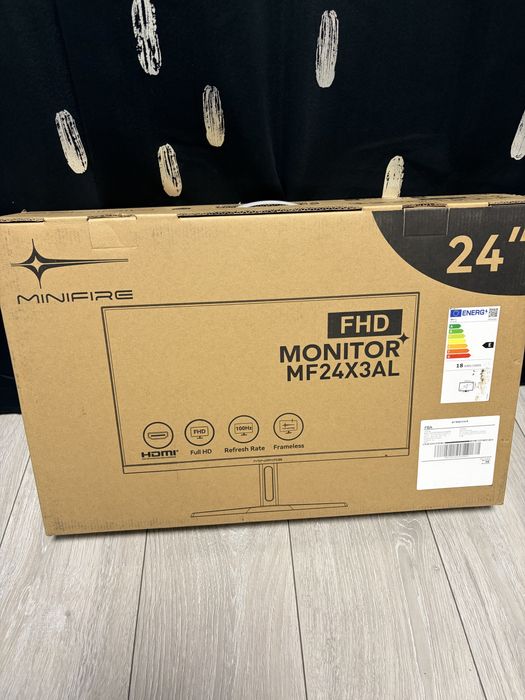 Nowy minitor 100hz