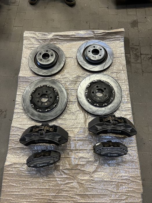 Komplet zaciskow Dodge Charger, Challenger 6.4 SRT 6.2