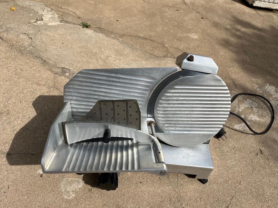 Máquina de fatiar profissional