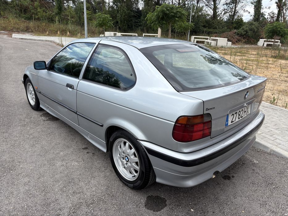 BMW 318tds compact