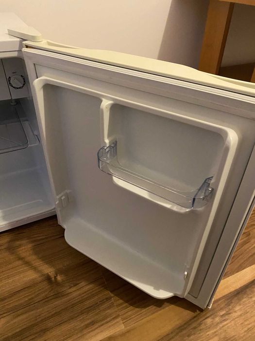 MAŁA LODÓWKA SIGMA Biurowa, Hotelowa + gratis  - 6 sztuk