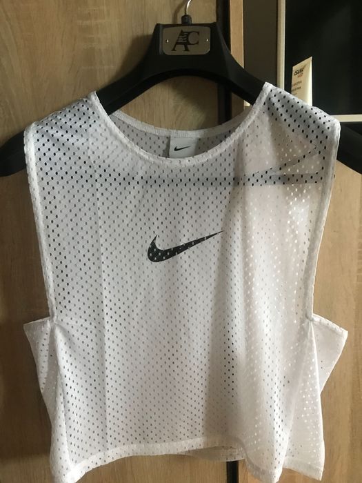 Znacznik drużynowy  piłkarski firmy  Nike, rozmiar S