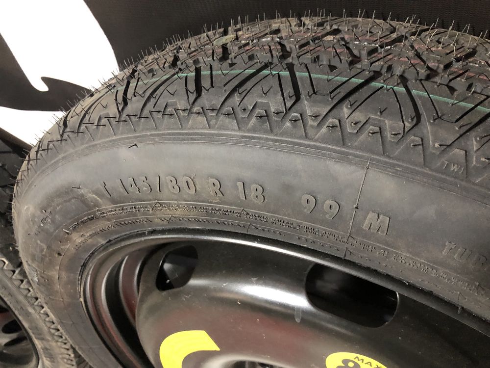 Докатка Домкрат Крюк знак аварийный VW Tiguan Passat Audi Skoda тигуан ...