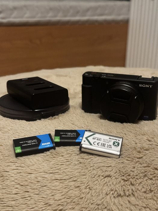 Sony ZV-1 jak nowy z akcesoriami