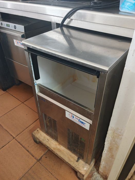 Maquina de gelo profissional