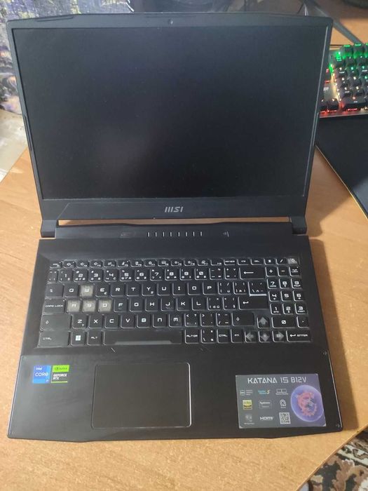 Ігровий Ноутбук: MSI Katana 15 B12VFK