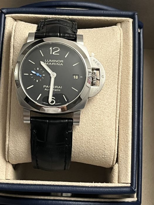 Panerai Luminor Quaranta PAM01372