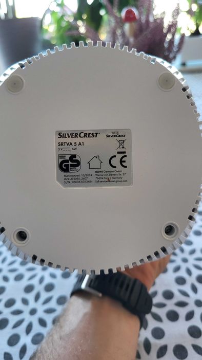 Wentylator bezłopatkowy SilverCrest SRTVA 5 A1 z podświetleniem LED