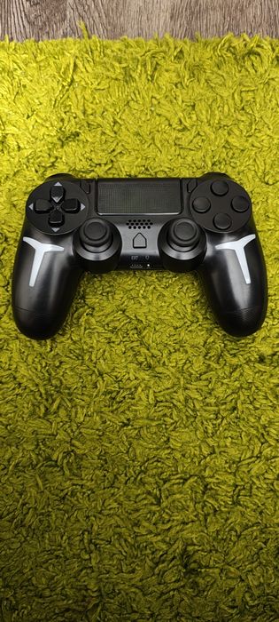 Контролер для PS4