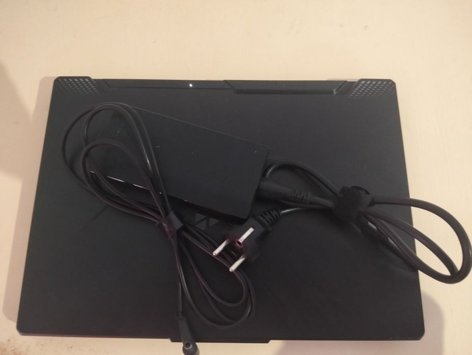 ASUS TUF Gaming A15 | Ryzen 7 | RTX 3050 | Excelente estado