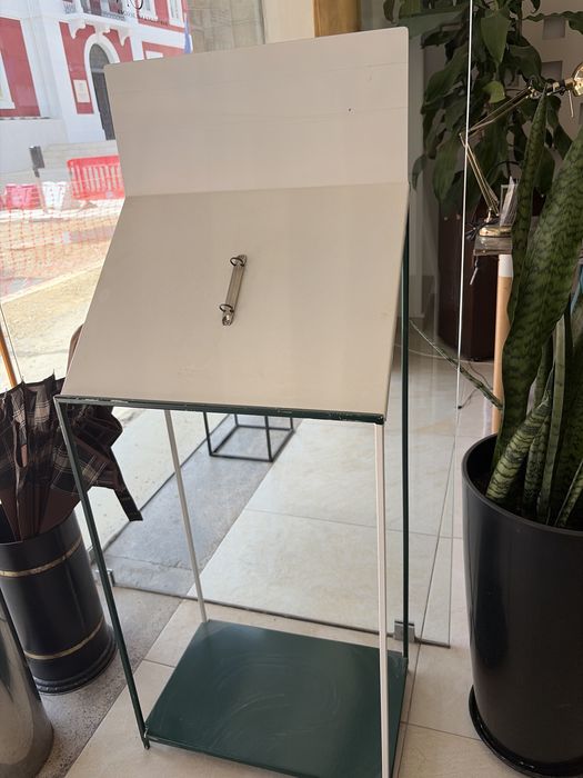 Expositor de menu /preços