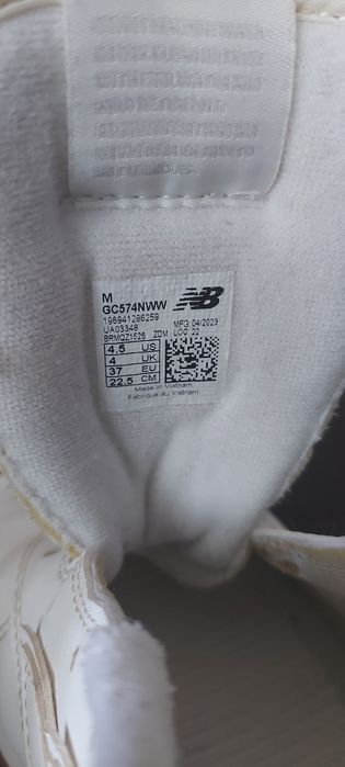 Кросівки дитячі(для дівчинки)new balance 36p