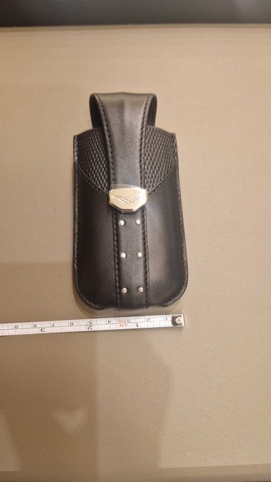 Skórzane etui na telefon Vertu CP-284V