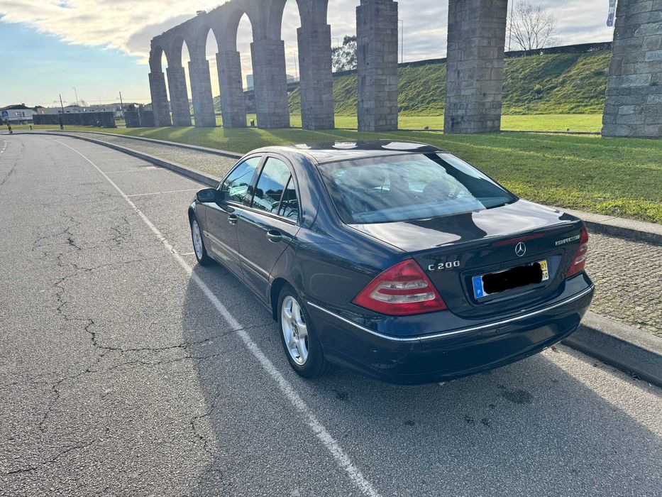 Mercedes C200 Kompressor GPL | Conforto, Potência e Economia