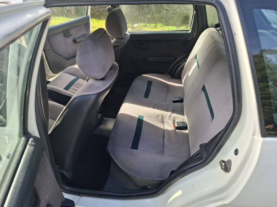 Citroën AX 1.5D – Económico e Fiável
Citroën AX 1.5 Diesel, 5 lugares