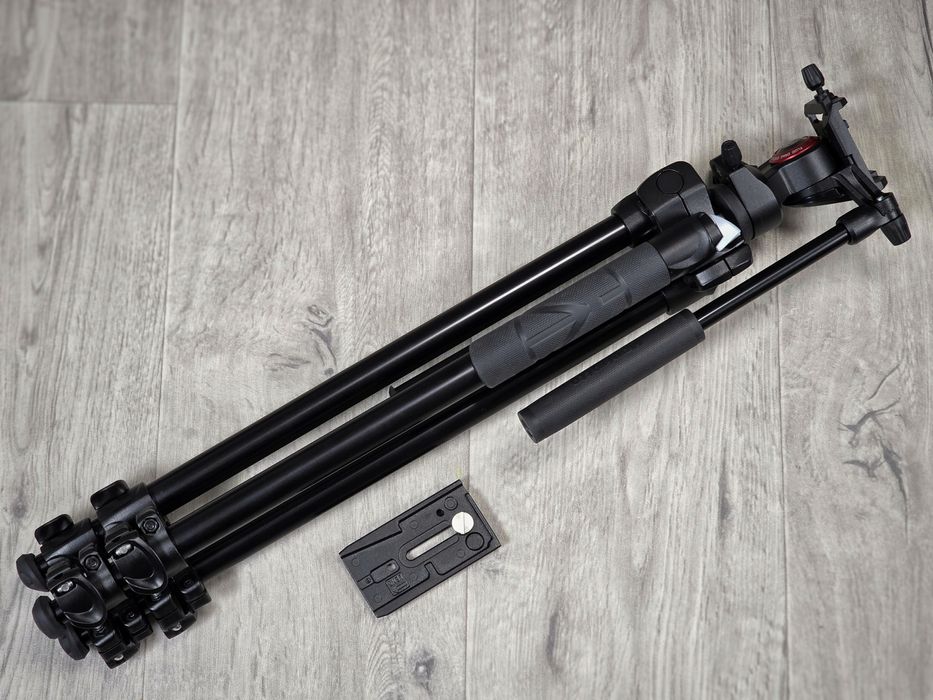 НОВИЙ штатив Manfrotto Befree 290Light  (MK290LTA3) з рідинною головою