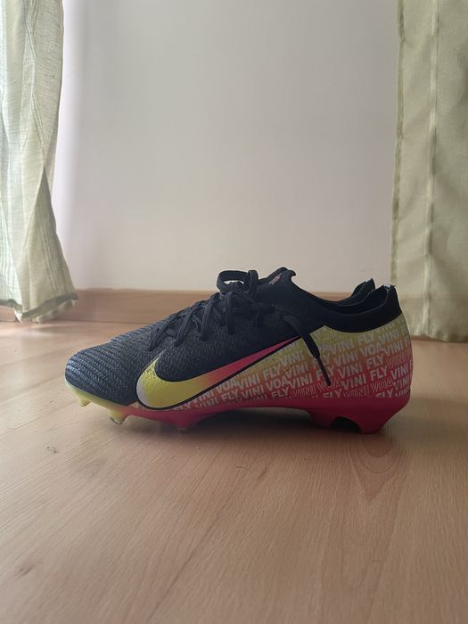 Chuteiras Nike, VINI FLY