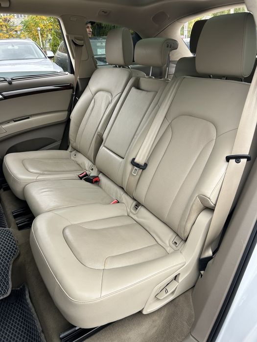 Audi Q7 3.0 бензин 2012р