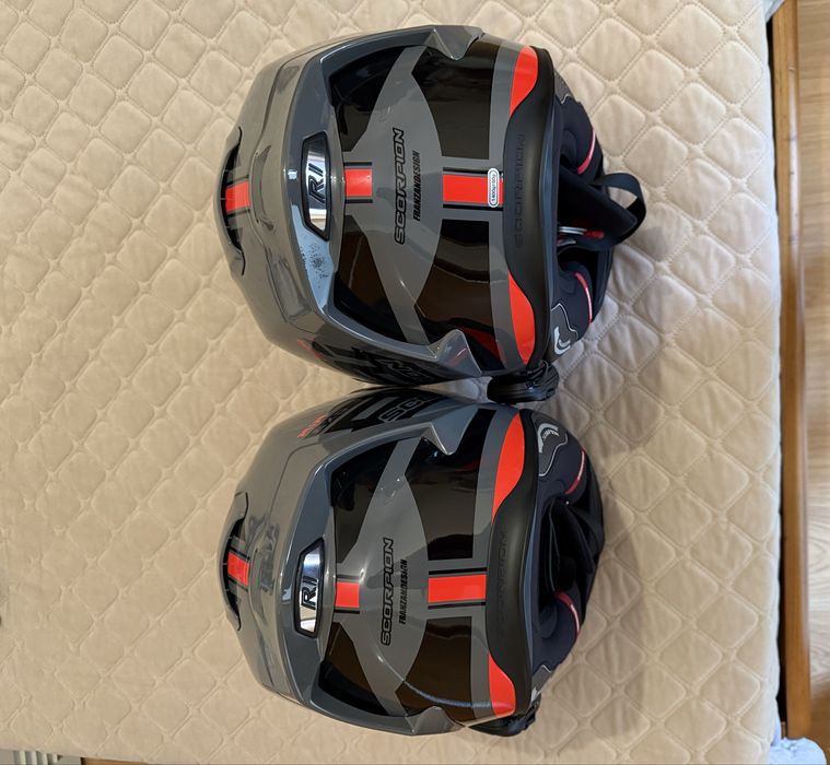 Conjunto 2 capacetes scorpion exo R1