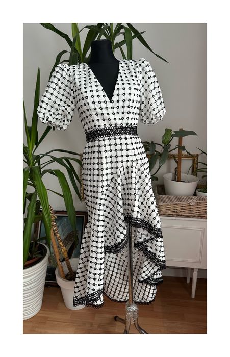 Biała czarna ażurowa sukienka midaxi syrena falbana s 36 m 38 asos