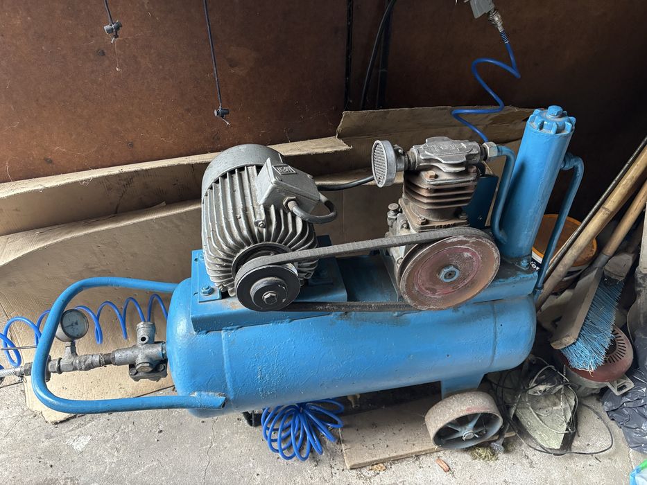 Kompresor sprężarka HS11.