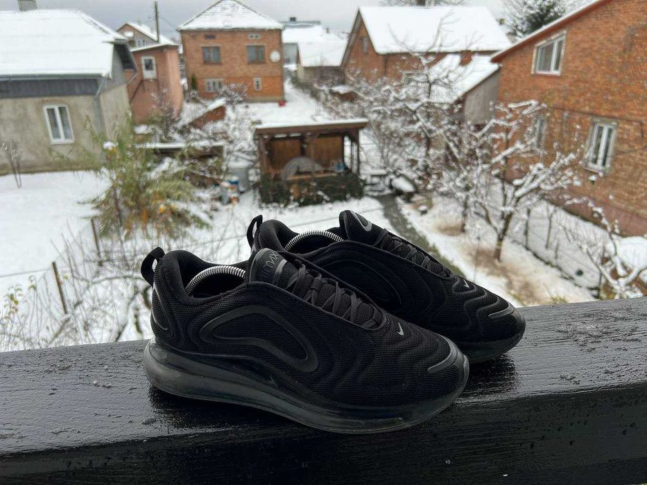 Кросівки Nike Air Max 720