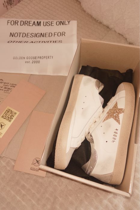 кросівки “golden goose”