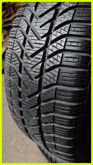 Зимние шины Pirelli Snowcontrol winter 210 serie 3 205/55 r16 комплект