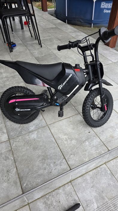 Sprzedam motorek elektryczny