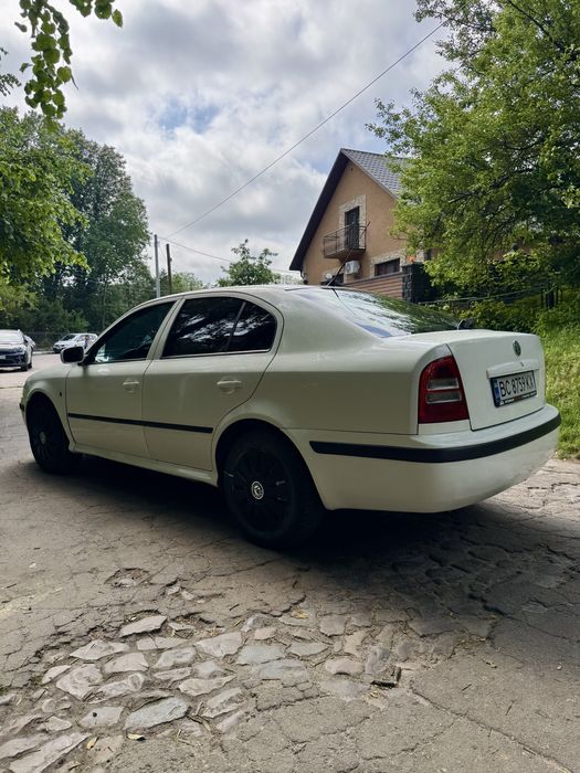 Продам шкоду актавія тур 2010р