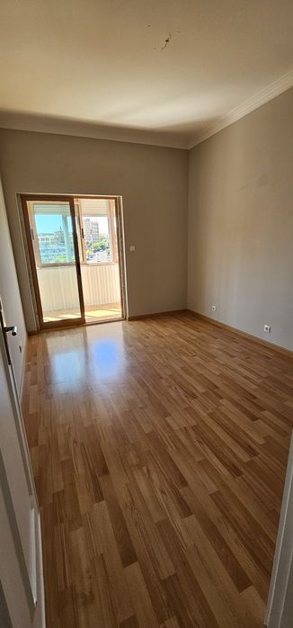 T2 Queluz de Baixo - 100m2