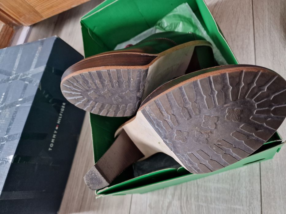 Buty Tommy Hilfigher 38 botki
