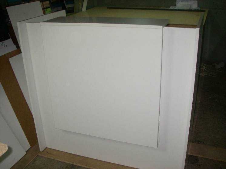 Lada recepcyjna 1,2m biała