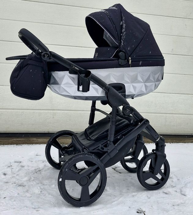 Польща , Б/У Троещена