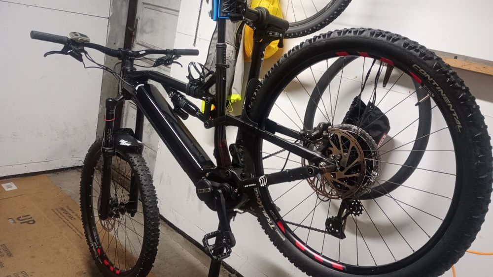 Rower elektryczny GAS GAS ECA2  rozmiar L haibike specialized