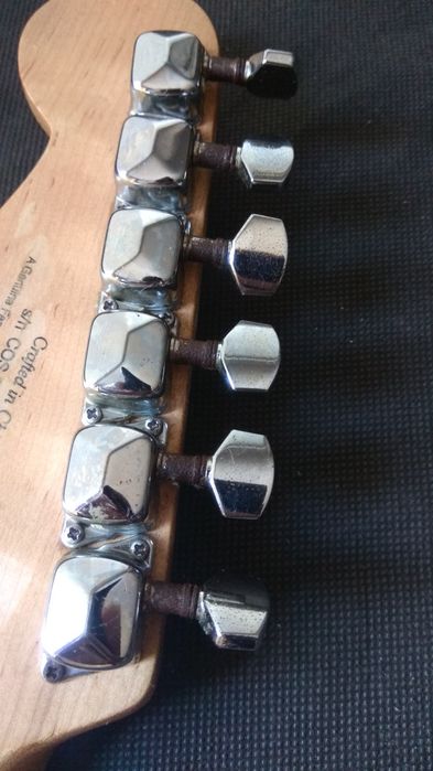 FENDER SQUIER bullet stratocaster guitarra eletrica