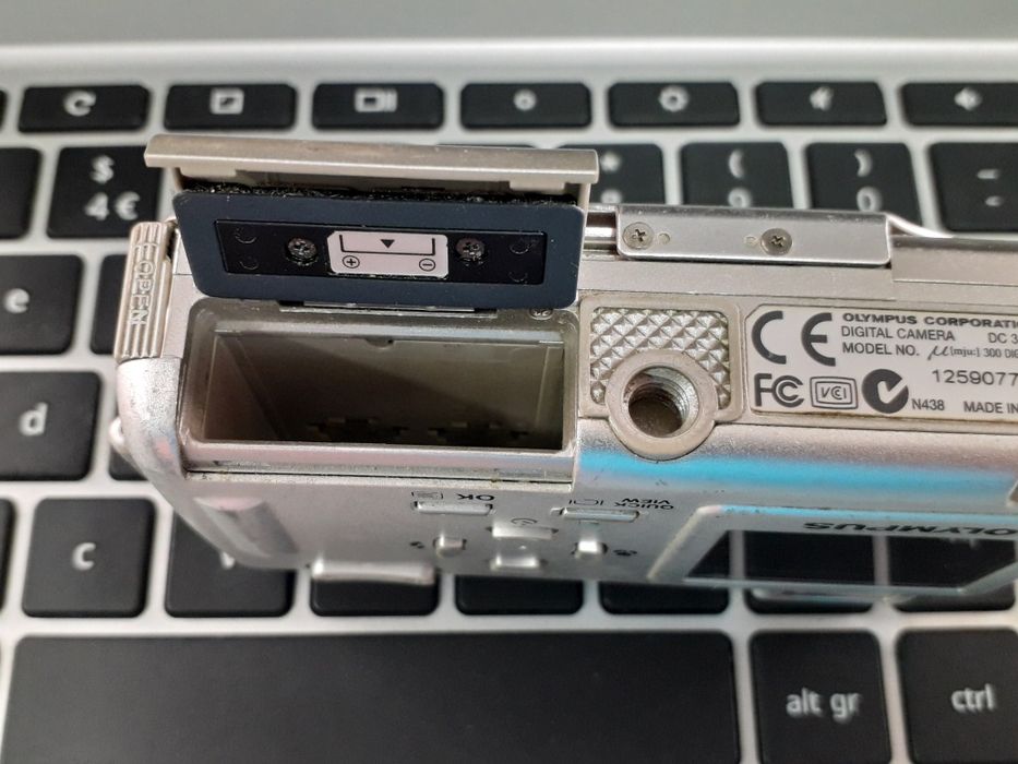 Фотоаппарат Olympus М-300 Zoom