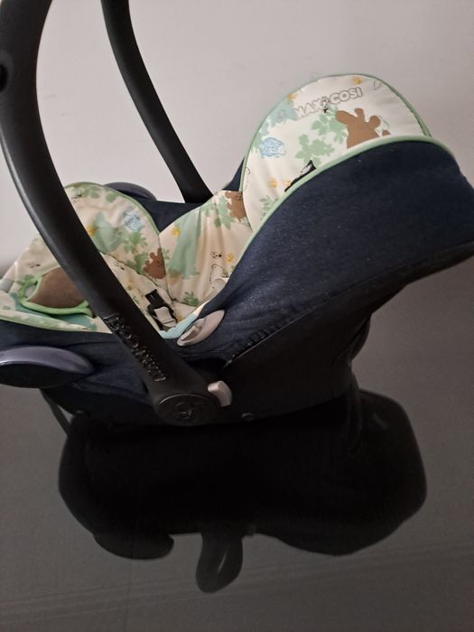 Conjunto carrinho quinny moodd e ovo maxi cosi