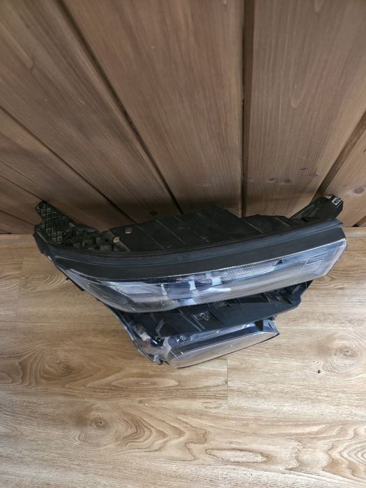 Фара Chevrolet Trailblazer 2021-23 «LED PROJECTOR»