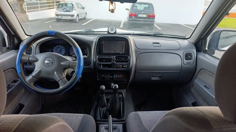 Nissan Navara d22 2.5td 133cv ano 2005