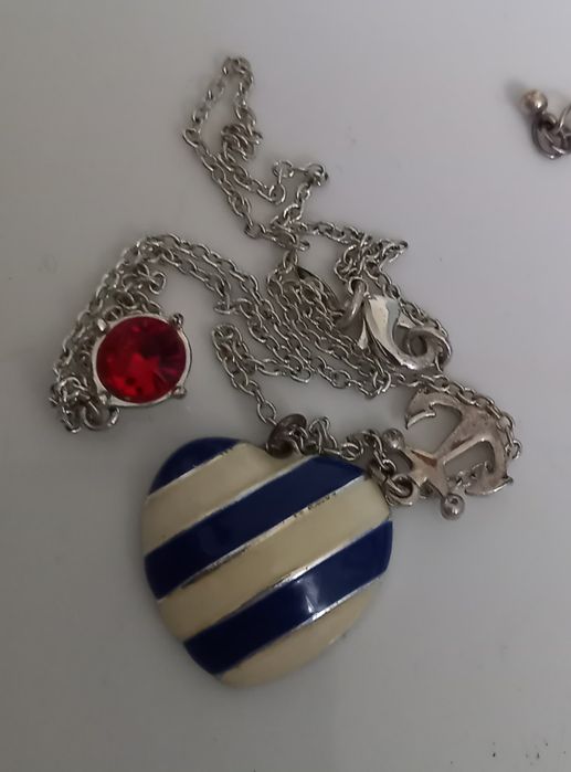 Украшения ,серьги,браслеты