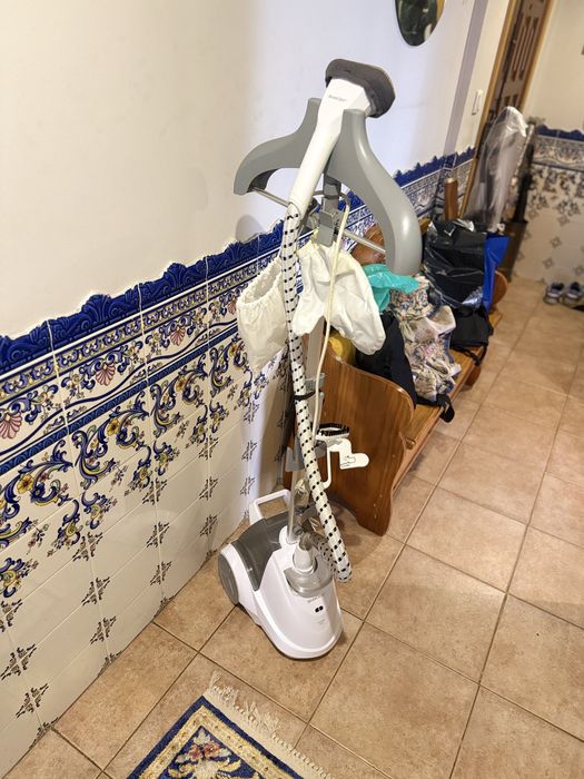 Vaporizador / Ferro de Engomar Vertical SilverCrest