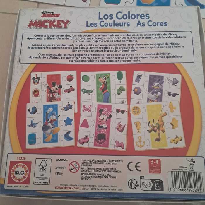 Puzzle disney as cores