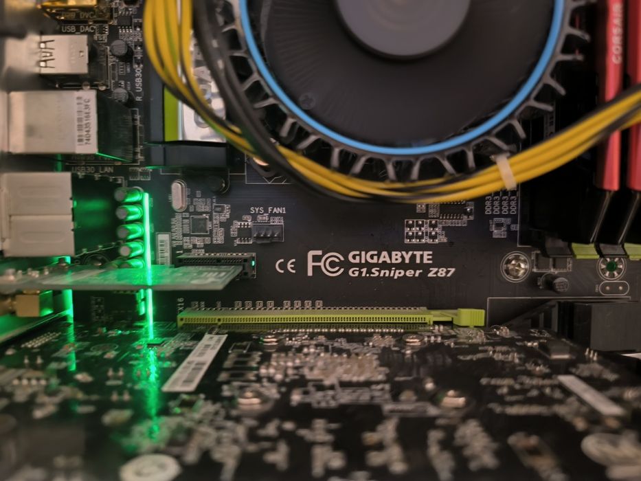 Komputer pc stacjonarny