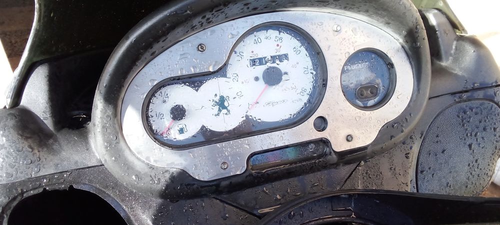 Scooter Peugeot elyseo 70 cc